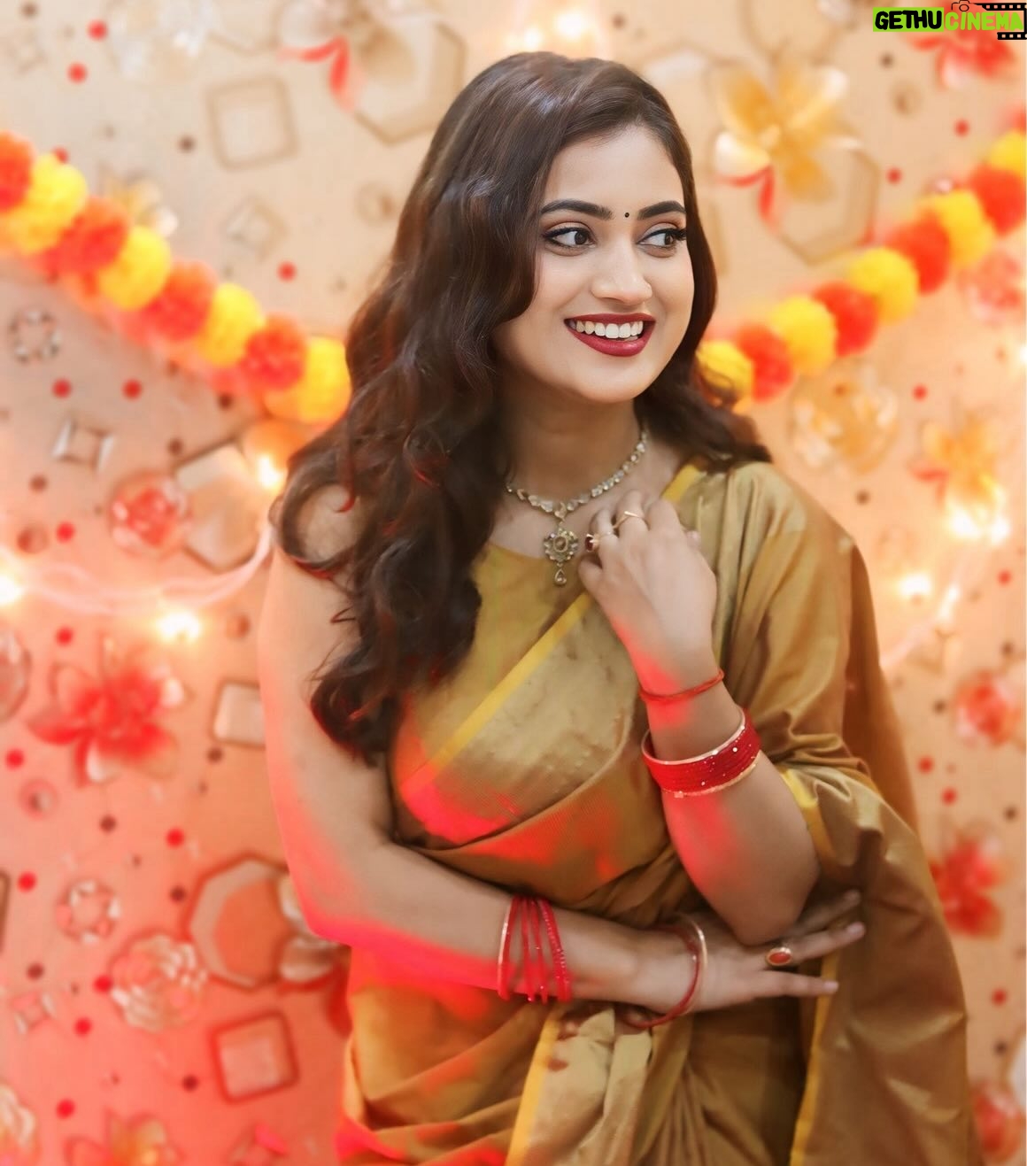 Ankita Mishra - 3.9K Likes - Happy diwali 🪔 #diwali #post #diwalidecorations