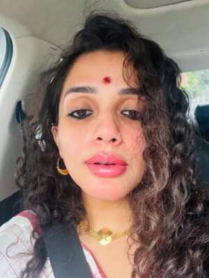 Ann Augustine Instagram - Yet another beautiful Onam ❤️ Wishing you lots of love, happiness and Sadhya  this festive season, from mine to yours! 🌸

📸 @pranoyprakashmk 
@rcr11