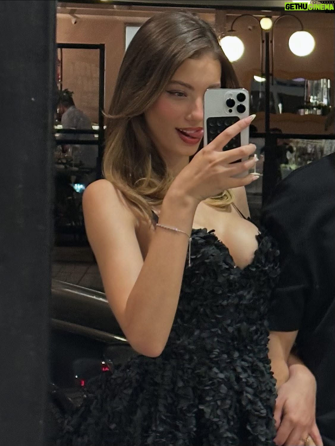 Anna Maria Iliadou - 25.9K Likes - 24🖤