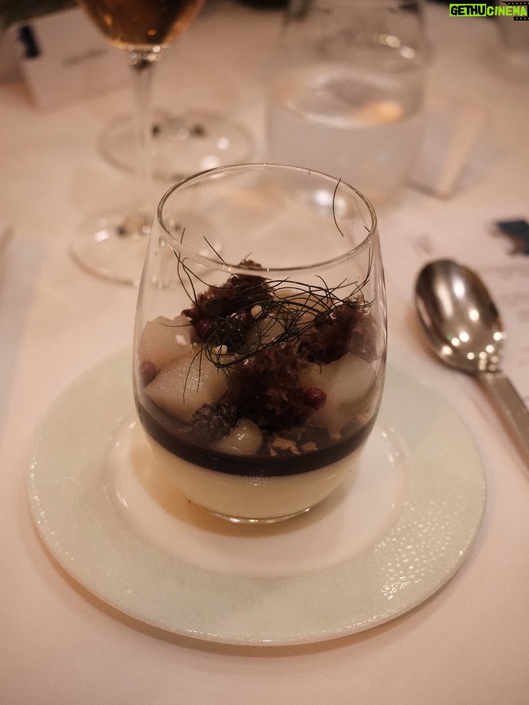 Anna Passey - 3.8K Likes - It’s becoming a yearly tradition!

The Art School Festive Preview- a night of great company, EXCELLENT food and wine and a chance to catch up and see what’s coming from the wonderful mind of @porkyaskew this Winter.

From stunning set festive menus with the best, LOCALLY SOURCED ingredients, to beautiful wines and plans for a brand new home for @barnacleliverpool it’s going to be one hell of a season 💫

@theartschoolrestaurant @theartschoolcellars @porkyaskew’s Christmas brochure is live and bookings are being taken to celebrate the festive season in Liverpool, so if you’re looking for something extra special this year, take a look now 🎄

@kylepryor and I will definitely be seeing you @theartschoolrestaurant @barnacleliverpool