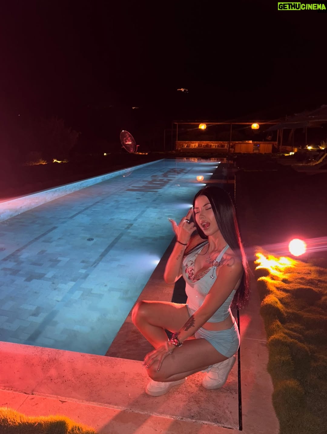 Anna Pepe - 422.1K Likes - la isla bonita😋