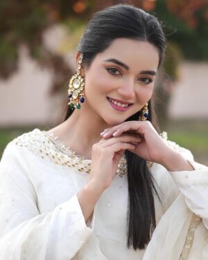 Annie Rana Instagram - Chitta Suit 🥰❤️