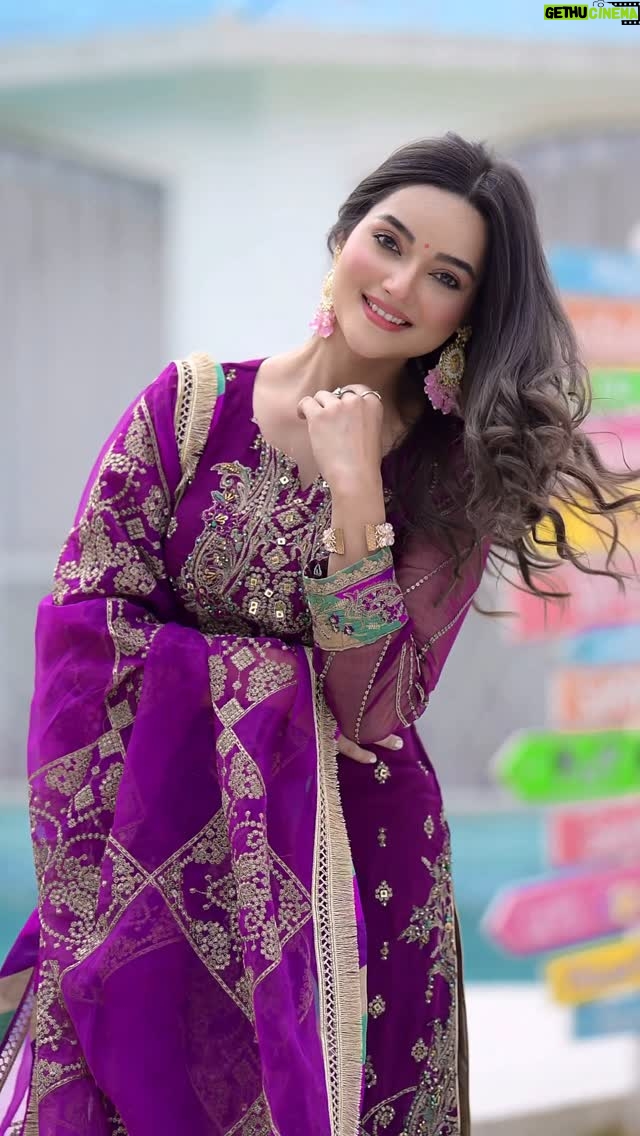Annie Rana - 5.8K Likes - Lage Nirra Att Goriye 🥰❤️