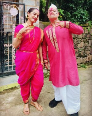Ansha Sayed Instagram - Shaky shaky ✌🏻