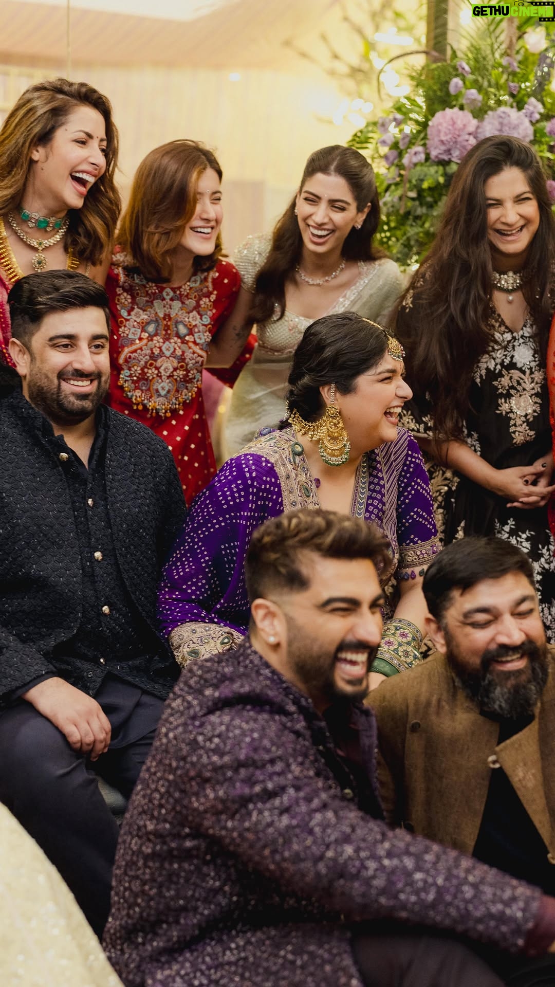 Anshula Kapoor - 133.6K Likes - Same people, new memories.
Same love, louder laughs 🫶🏽

My constants through every version of me.

Lucky, loved, and laughing a little louder because of you all 💜