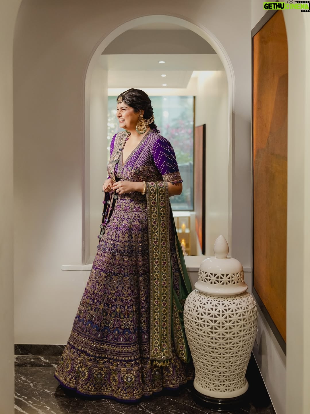 Anshula Kapoor - 85.3K Likes - Every detail you see here - the outfit, the hair, the makeup - came straight from the hearts and hands of people I love.

@arpita__mehta , you’ve been with me through every first: my first sari, my first lehenga.. so it only felt right that you make my first wedding outfit too. You pour love into every thread, and I felt it all. My lehenga reflected a piece of us - with Bandhini, traditional Kutch embroidery, and mirror work that honoured Rohan’s roots, and your heart in every stitch. Thank you for making me the lehenga of my dreams & indulging me and all my whims and wishes! 🤗

@manishamelwani , thank you for making me feel my most beautiful. For gently pushing me outside my comfort zone and for always saying “let’s try it” to every wild idea we’ve had together.🥰

@sabakhanmakeup & @hairby_shivanik , you two have been with me through every look, every shoot, every meltdown.. you’ve dolled me up for birthdays, for a few special date nights, and every small and big occasion in between. You’re not just my glam team - you’re family. I wouldn’t have dreamt of doing this day without you. Thank you for all the love, laughter, and patience through every bit of my crazy. 🤗

Best team, biggest cheerleaders, and the reason I walked into the day grounded, smiling & glowing. Feeling completely me! 💜

📸: @thehouseontheclouds 

Outfit: @arpitamehtaofficial
Jewelry - @ajewelsbyanmol, gold kadas are moms
Footwear: @aprajitatoorofficial 
Styled by: @manishamelwani, Assisted by @rudri_kariya
Draper: @jayatai_
Makeup: @sabakhanmakeup
Hair: @hairby_shivanik
Nails: @naildateofficial 
Content team: @daultanipawan @bothrasakshi