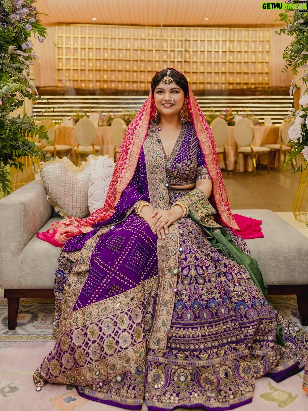 Anshula Kapoor - 85.3K Likes - Every detail you see here - the outfit, the hair, the makeup - came straight from the hearts and hands of people I love.

@arpita__mehta , you’ve been with me through every first: my first sari, my first lehenga.. so it only felt right that you make my first wedding outfit too. You pour love into every thread, and I felt it all. My lehenga reflected a piece of us - with Bandhini, traditional Kutch embroidery, and mirror work that honoured Rohan’s roots, and your heart in every stitch. Thank you for making me the lehenga of my dreams & indulging me and all my whims and wishes! 🤗

@manishamelwani , thank you for making me feel my most beautiful. For gently pushing me outside my comfort zone and for always saying “let’s try it” to every wild idea we’ve had together.🥰

@sabakhanmakeup & @hairby_shivanik , you two have been with me through every look, every shoot, every meltdown.. you’ve dolled me up for birthdays, for a few special date nights, and every small and big occasion in between. You’re not just my glam team - you’re family. I wouldn’t have dreamt of doing this day without you. Thank you for all the love, laughter, and patience through every bit of my crazy. 🤗

Best team, biggest cheerleaders, and the reason I walked into the day grounded, smiling & glowing. Feeling completely me! 💜

📸: @thehouseontheclouds 

Outfit: @arpitamehtaofficial
Jewelry - @ajewelsbyanmol, gold kadas are moms
Footwear: @aprajitatoorofficial 
Styled by: @manishamelwani, Assisted by @rudri_kariya
Draper: @jayatai_
Makeup: @sabakhanmakeup
Hair: @hairby_shivanik
Nails: @naildateofficial 
Content team: @daultanipawan @bothrasakshi
