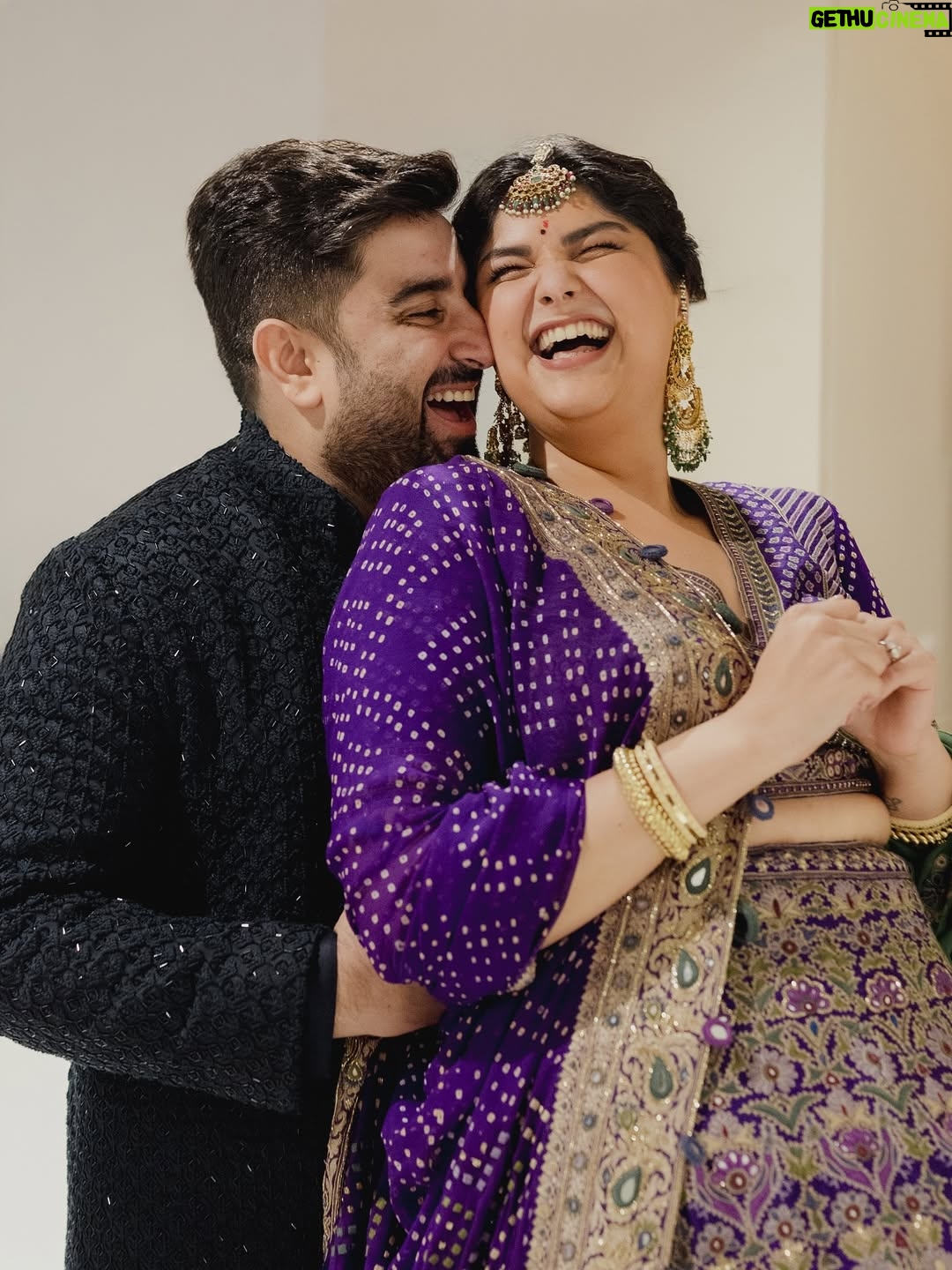 Anshula Kapoor - 240.9K Likes - 02/10/2025 💌

This wasn’t just our Gor Dhana, it was love showing up in every little detail. Ro’s favorite words have always been “Always and Forever” - and today, they started to feel real in the sweetest way. His love makes me believe fairytales don’t just live in books, they live in moments like these.

A room overflowing with laughter, hugs, blessings, and the people who make our world feel full. And then, Ma’s love…quietly wrapping itself around us. In her flowers, in her words, in her seat, in the way her presence could still be felt everywhere.

All I remember is looking around and thinking: this is what forever should feel like.

 Rab raakha 🤍

—

Photo & Video: @thehouseontheclouds
Decor & design: @threeentertainment 
Event Planning: @shaadisquad 
Music: @shanayshahmusic @niine.artist
Invitation design: @pixiedustdesign 
Catering: @foodlinkcatering & @therameshwaramcafe
Florals: @anchalaurora
Carpet: @venjara_carpets

For Anshula:
Outfit: @arpitamehtaofficial
Jewelry - @ajewelsbyanmol, sankla kadas are moms 
Footwear: @aprajitatoorofficial 
Styled by: @manishamelwani, Assisted by @rudri_kariya
Draper: @jayatai_
Makeup: @sabakhanmakeup
Hair: @hairby_shivanik 
Nails: @naildateofficial 
Content team: @daultanipawan @bothrasakshi

For Rohan: 
Outfit: @kunalrawalofficial 
Hair: @aalimhakim @bashir.hair 
Footwear: @sko.store
