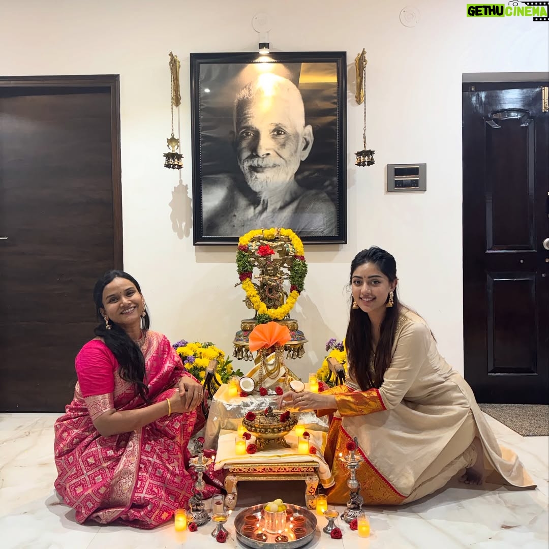 Anu Emmanuel - 272.6K Likes - Let the light in ✨
Happy Diwali 🤍