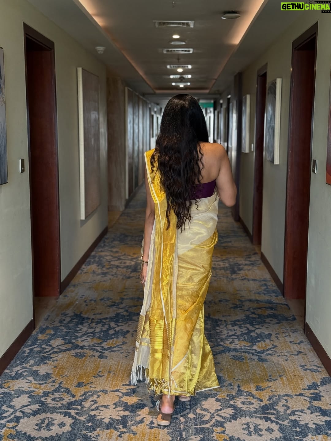 Anumol - 18.6K Likes - Thank you @jfwdigital for honouring us with the Favourites of Tamil Nadu – Best Series Award for Heartbeat. 
This project and this team are truly the best one could ever ask for, and the love from the audience makes it even more special. Forever grateful for this journey and for each one of you who made it possible. 

Wearing a @naithubysruthiprasanth saree, handwoven — half tissue and half kasavu weave
&
@seamstress_india blouse

Always a handloom lover with a special love for Kerala kasavu..

@sachin__sachin564 clicks
