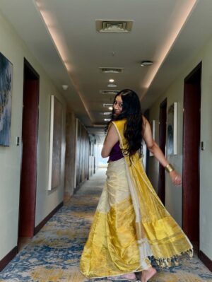 Anumol Instagram - Thank you @jfwdigital for honouring us with the Favourites of Tamil Nadu – Best Series Award for Heartbeat. 
This project and this team are truly the best one could ever ask for, and the love from the audience makes it even more special. Forever grateful for this journey and for each one of you who made it possible. 

Wearing a @naithubysruthiprasanth saree, handwoven — half tissue and half kasavu weave
&
@seamstress_india blouse

Always a handloom lover with a special love for Kerala kasavu..

@sachin__sachin564 clicks
