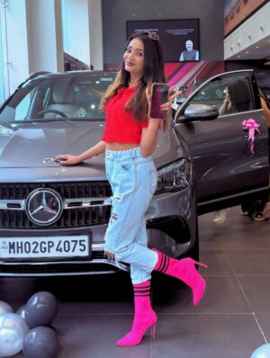Anupama Prakash Instagram - SHE BLOSSOMED BECAUSE SHE DECIDED TO .