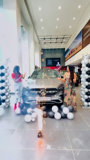 Anupama Prakash Instagram - God blessed us with so many things but you’re my precious one my childhood sister love 

#merccedesbenz #love #sisterlove❤️ #viralvideos #blessyourheart#instagood #mercedes #carsofinsta