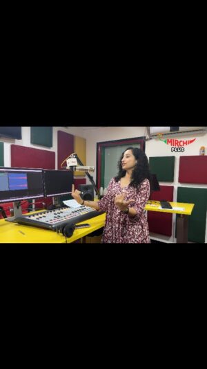 Anupama Prakash Instagram - Sharing some interesting insights, @anupamaprakash_official and @ankitakhare7  spill secrets about their new song “#MirchiBilli”
@kacchalemmonproduction 
@parulchawla9
@picturenkraft
#kacchalemmonproduction #anupamaprakash #ankitakhare #mirchibilli