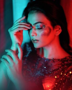 Anupama Prakash Instagram - SPARKLE IS MY FAVORITE COLOUR 🥰🧿

#sparklinglife
#love

#pic 
Photography by - @akshay.meriya