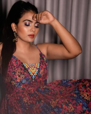 Anupama Prakash Instagram - SELF CONFIDENCE 🧿😊🙏
IS THE BEST OUTFIT.
ROCK IT AND OWN IT 😎
photography-  @akshay.meriya