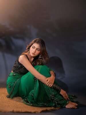 Anushka Merchande Instagram - 🌴
Photography: @kakali_das_photography
Styling: @rheamerchande mumma❤️
Mua: @rohitsingh1176 & @saujyoti_908