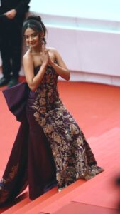 Actress Anushka Sen HD Photos and Wallpapers October 2025