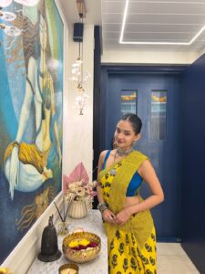Actress Anushka Sen HD Photos and Wallpapers October 2025