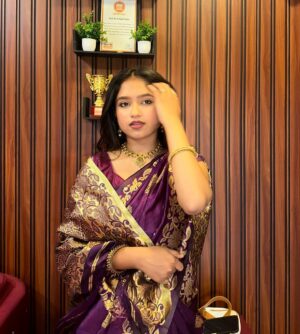 Anushka Sutar Instagram - šš¦
#anushkasutar #anushka_2440_ #post #traditonal #saree
