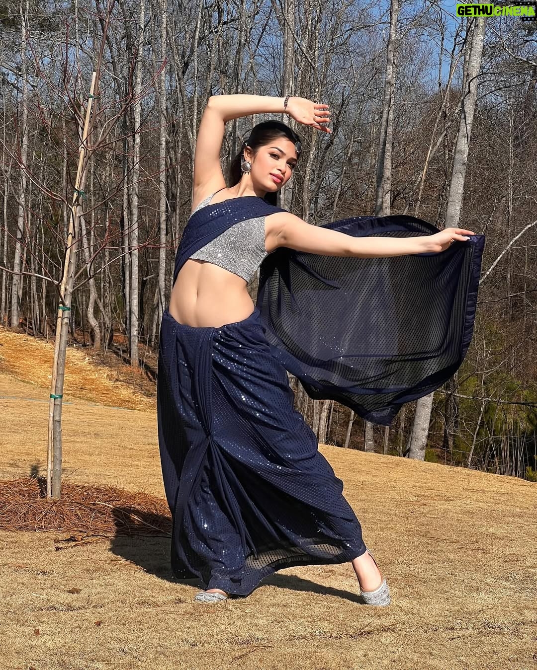 Anwita Sundaram - 4.7K Likes - In my bollywood era 💙⭐️💙⭐️ 

shot and styled by @iamashimaarora 
jewelry by @bloombysushmita 

@karanjohar @bhansaliproductions @zoieakhtar  @itsrohitshetty 😋

#anwita #anwitasundaram #instagram #instagood #sari #blue #bollywood