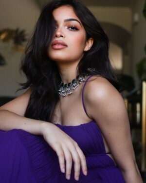 Anwita Sundaram Instagram - Not doing too much, just enough to break the internet 💜✨
Shot and styled by @iamashimaarora
#Instagram #Instagood #Explore #Purple #Picoftheday #Anwita