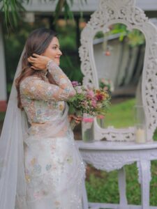 Actress Aparna Das HD Photos and Wallpapers October 2025