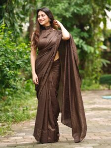 Actress Aparna Dixit HD Photos and Wallpapers October 2025