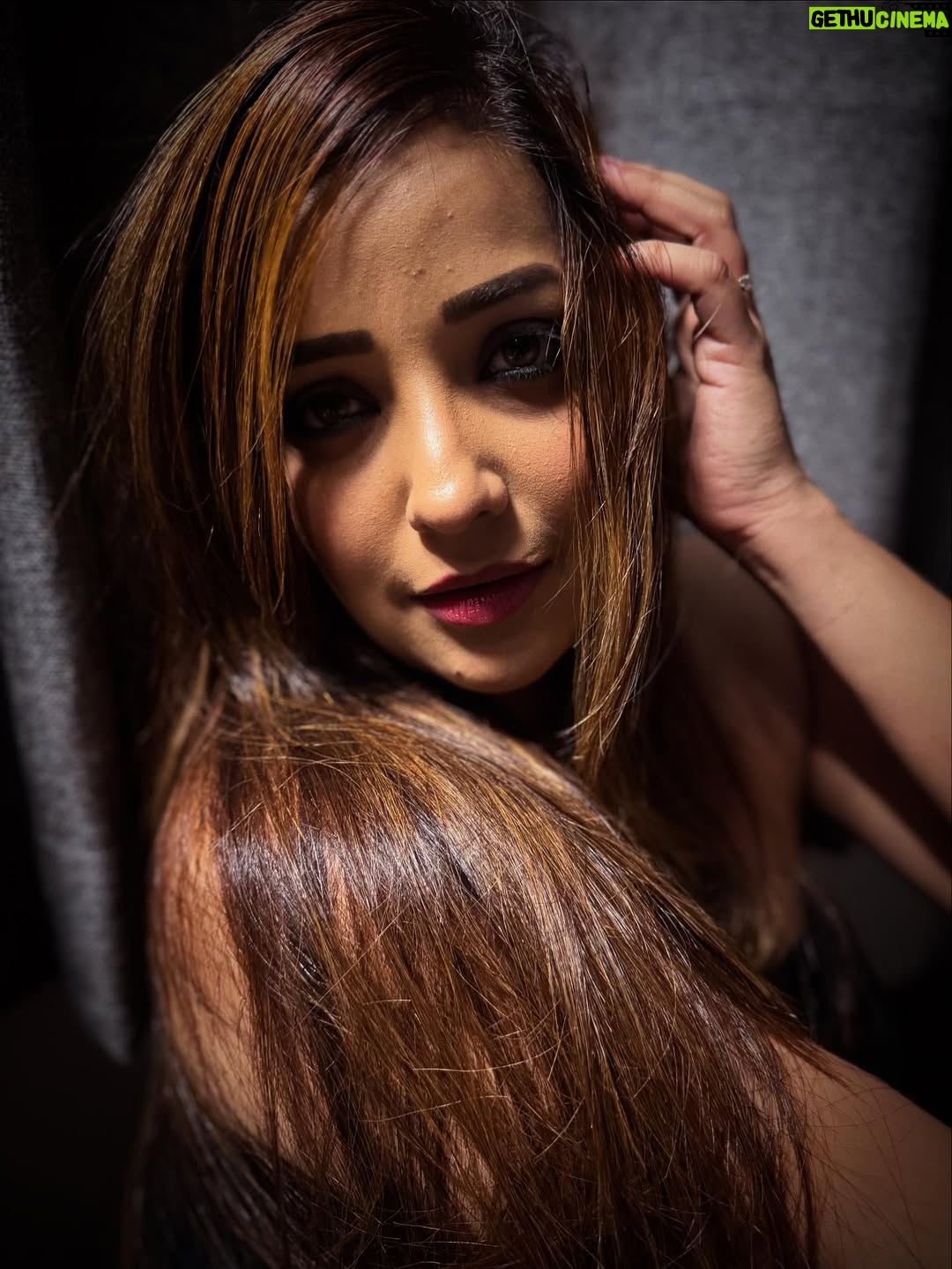 Apurva Nemlekar - 7.8K Likes - .
Ke ho na jaaye pyaar tumse mujhe
Kar dega barbaad ishq mujhe ❤️

#apurvanemlekar #shilparao #ishq