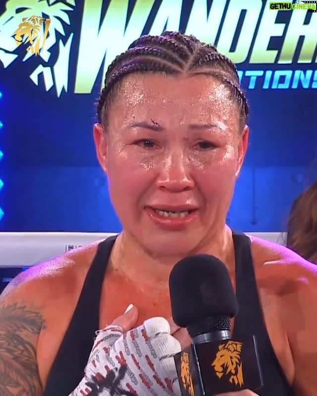 Arlene Blencowe - 586 Likes - @the_aussie_girl_angerfist What an incredible career 🔥 17 dedicated years to combat sports. Australia wishes you all the best in your retirement 🙏🏻

#wandererpromotions #boxing #ausboxing #fightnight #femaleboxing