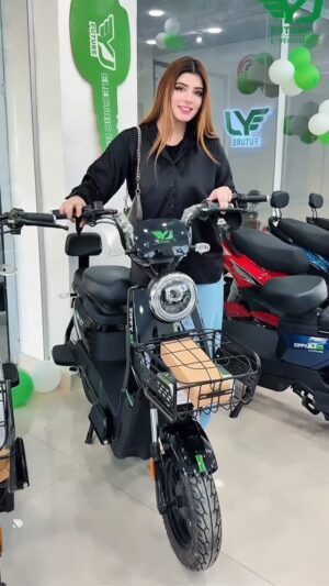 Arooj Fatimah Instagram - Just visited the @yjfuturevehicles showroom and got my hands on the most modern and trending electric bikes designed for future work and daily commuting. ⚡
No noise, no fuel cost, just pure electric freedom. Visit our newly open showroom and choose your dream ride!
📍ARS Traders - Narwala Road Main Jinnah Colony Faisalabad
#GrandOpening #YJFuture #ElectricRevolution #faisalabad #electricbikes #trending #foryou #ebikes