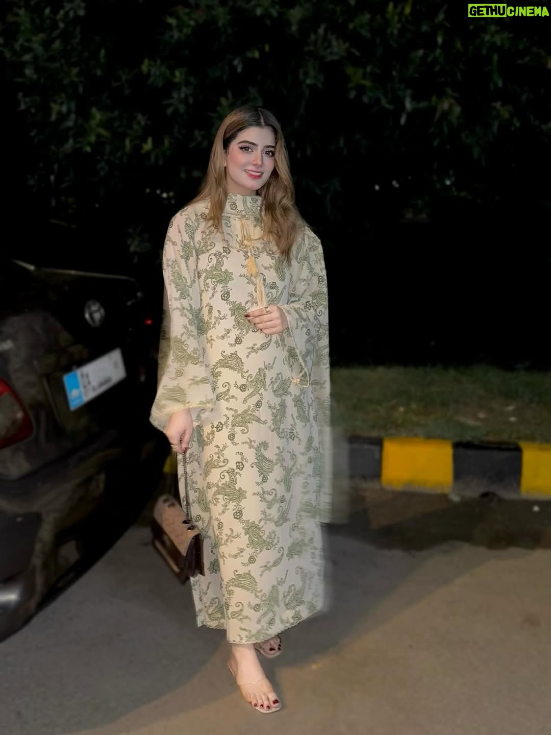 Arooj Fatimah - 6.3K Likes - 🦢✨💐🫂🌸
.
.
Outfit: @arooj_collection2 
Lenses : @freshtone.pk 
.
.
#foryou #foryoupage #aroojfatimah