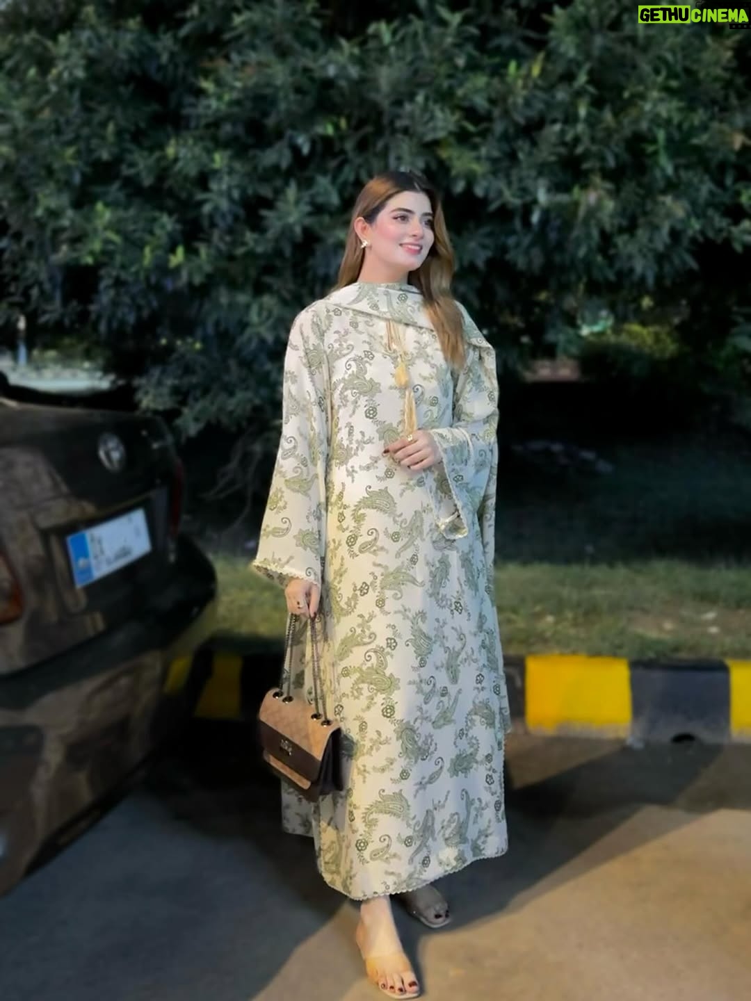 Arooj Fatimah - 6.3K Likes - 🦢✨💐🫂🌸
.
.
Outfit: @arooj_collection2 
Lenses : @freshtone.pk 
.
.
#foryou #foryoupage #aroojfatimah