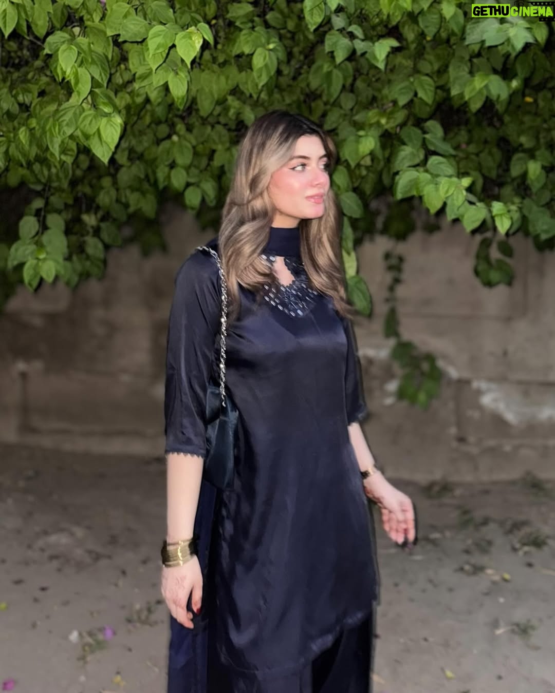 Arooj Fatimah - 4.7K Likes - Which one 📸?? 
Outfit: @arooj_collection2 
Dress giveaway krdoon??
.
.
.

#foryou #foryoupage #aroojfatimah