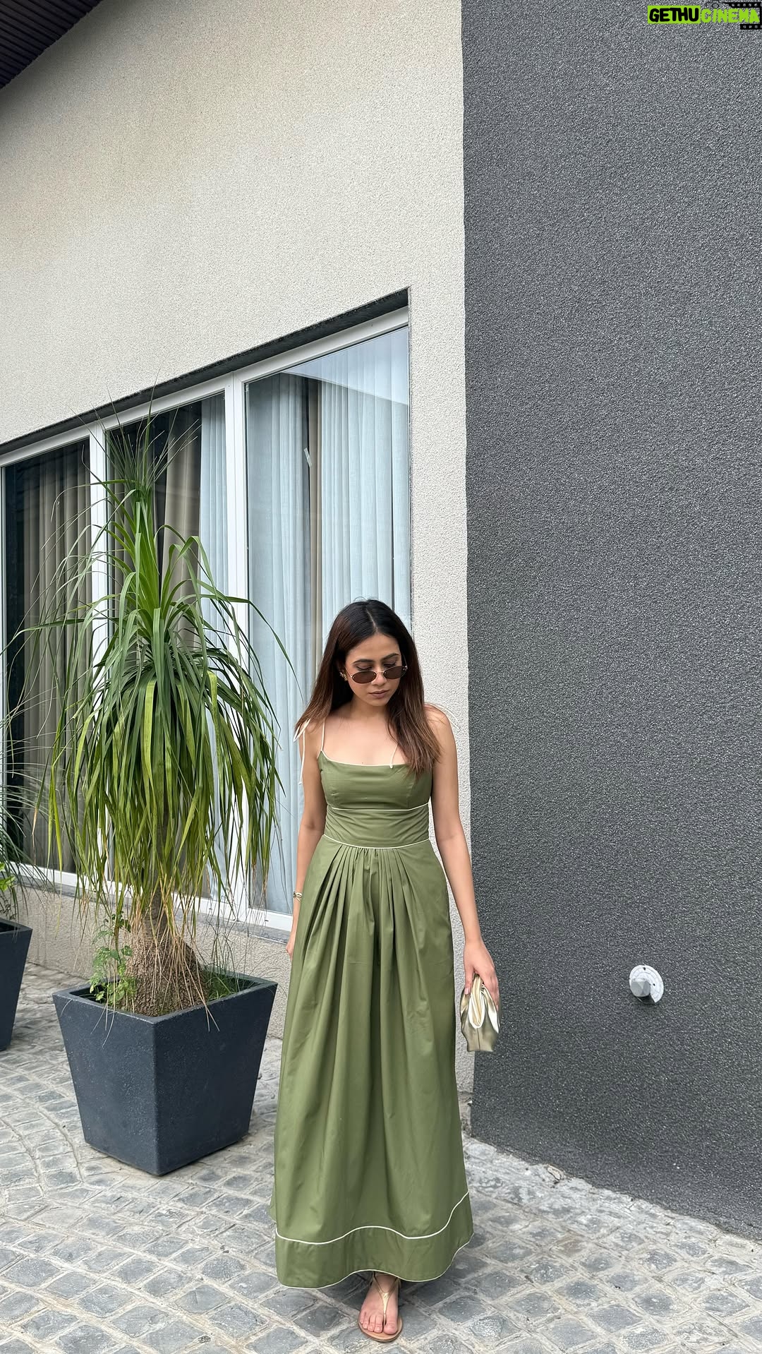 Arpita Gupta - 7.1K Likes - Homegrown labels i love (Part 3) 💚 

Top @lazostore.in 
Dress @kashique.in

📍 @luxmontagefarm.chattarpur
