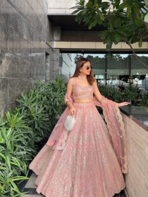 Arpita Gupta Instagram - The blush pink, the intricate embroidery — this @frontierraas lehenga is what dreams are made of. ✨
And now’s the moment — The Raas Dream End of Season Sale is live. Don’t let this one slip away!
#ad