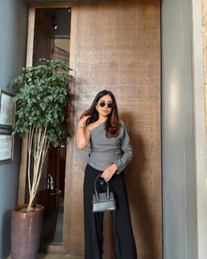 Arpita Gupta Instagram - this & that 🤍