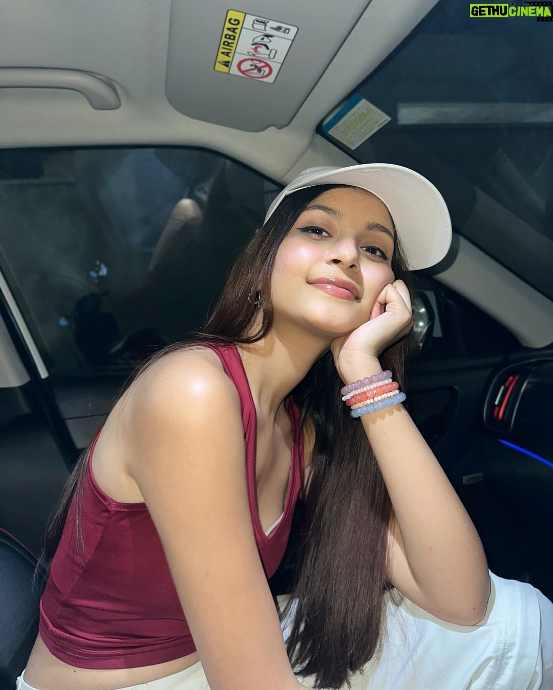 Arshina Sumbul - 2K Likes - His prettiest problem💅🏼✨
.
.
.
.
#postoftheday #ootd #ootn #trending #explorepage