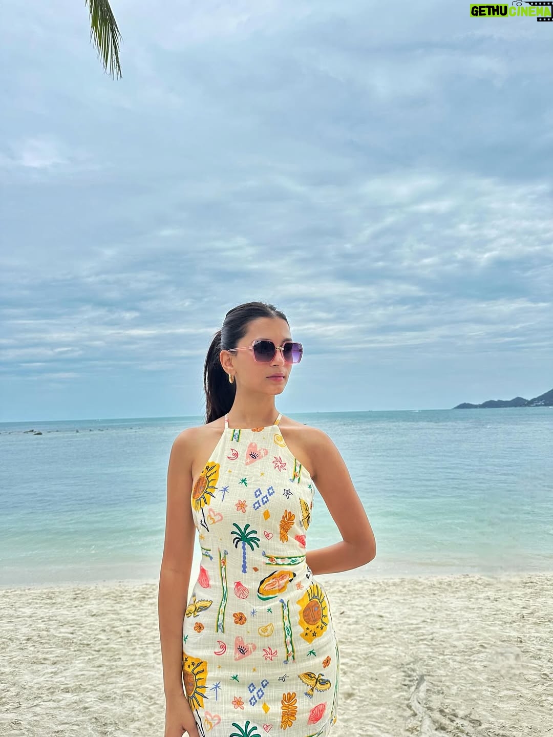 Arshina Sumbul - 3.3K Likes - The last picture was my actual trip7️⃣1️⃣1️⃣🏪
.
.
.
.
.
#ootd #beachlife #thailandtravel #711thailand #seveneleven #sunday #trending
