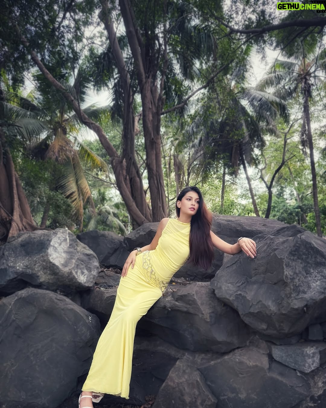 Arshina Sumbul - 4.1K Likes - Camera roll📽️
.
.
.
#ad #savana #savanasquad @savana