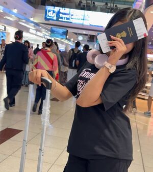Arshriddh Instagram - Airport look 😎😍😜 
Comment ur favourite pic with ❤️!!!!