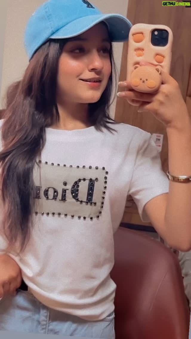 Arshriddh - 7.2K Likes - Teri jutti thale ki ve ❤️❤️