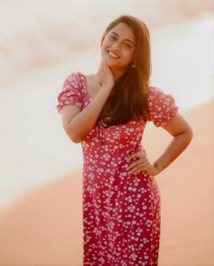 Actress Arthana Binu HD Photos and Wallpapers September 2025