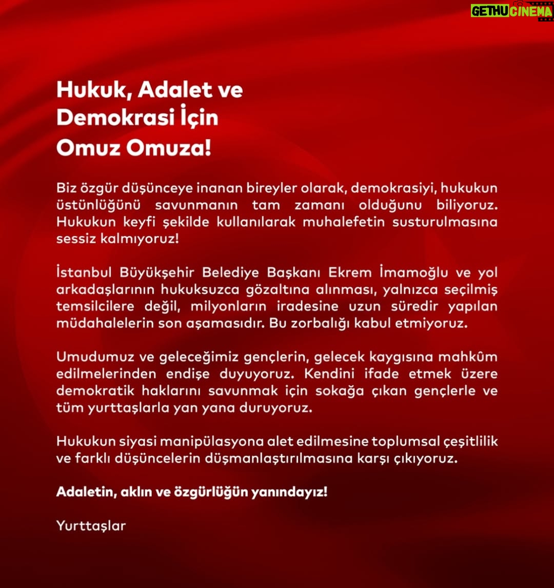 Arzu Gamze Kılınç - 206 Likes - 