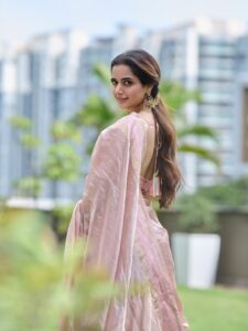 Actress Ashika Ranganath HD Photos and Wallpapers October 2025