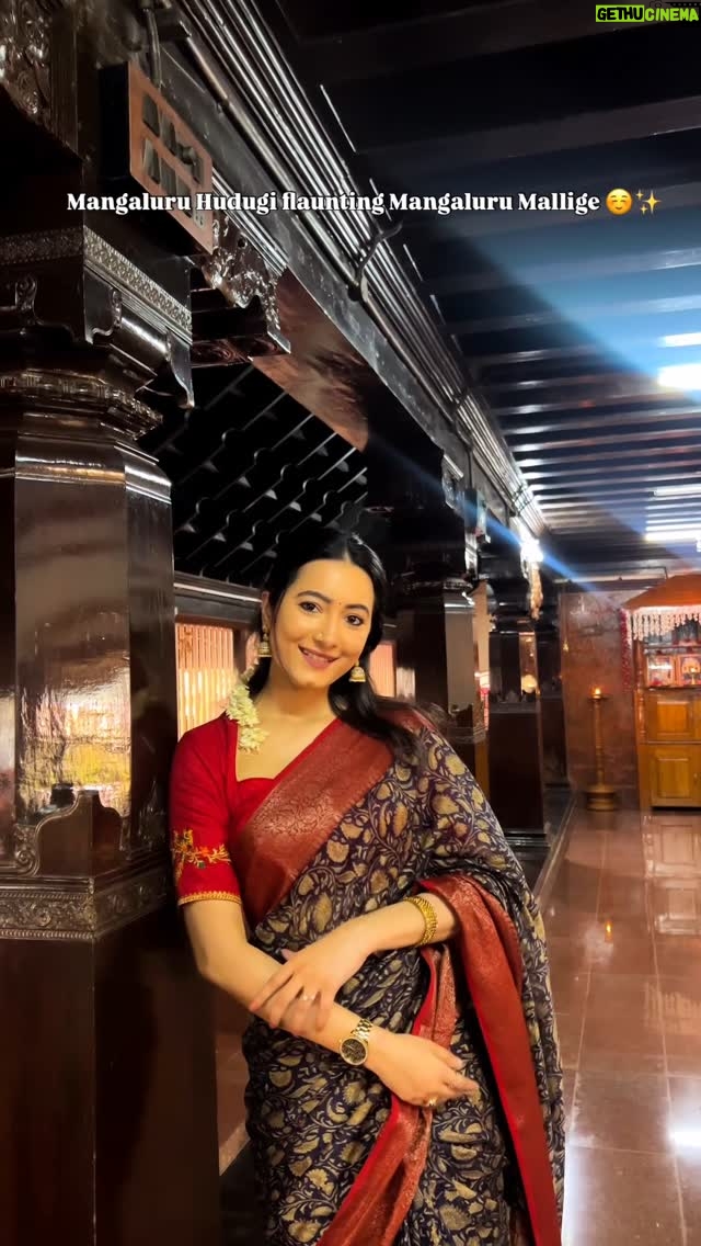 Ashvithi Shetty - 12.2K Likes - Namma Guthu mane 🏡✨🧿

Blouse @viha.alankar ❤️