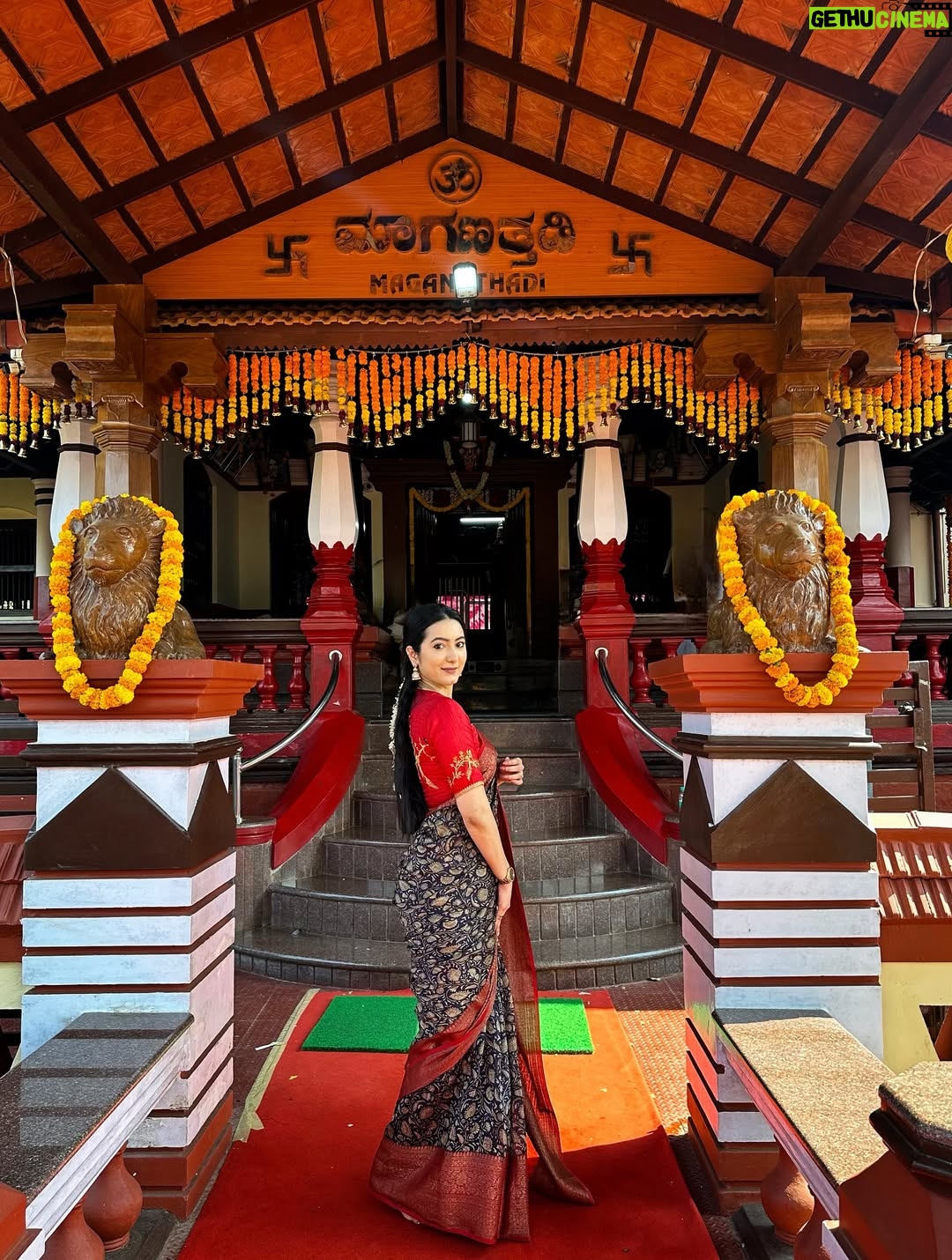 Ashvithi Shetty - 11K Likes - Namma Guthu (ancestral) Mane ♥️

Blouse @viha.alankar 😍