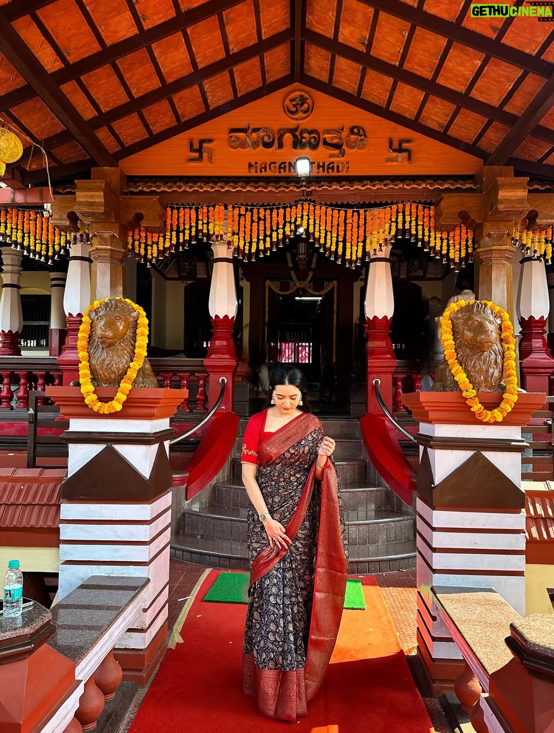 Ashvithi Shetty - 11K Likes - Namma Guthu (ancestral) Mane ♥️

Blouse @viha.alankar 😍
