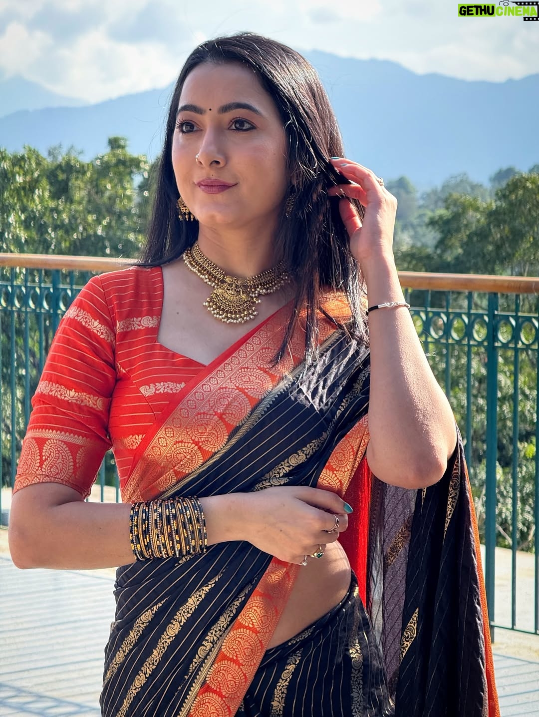 Ashvithi Shetty - 3.6K Likes - 🧡🖤🧡