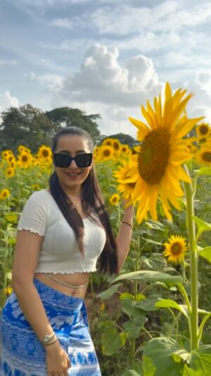 Ashvithi Shetty Instagram - Fell in love 🌻